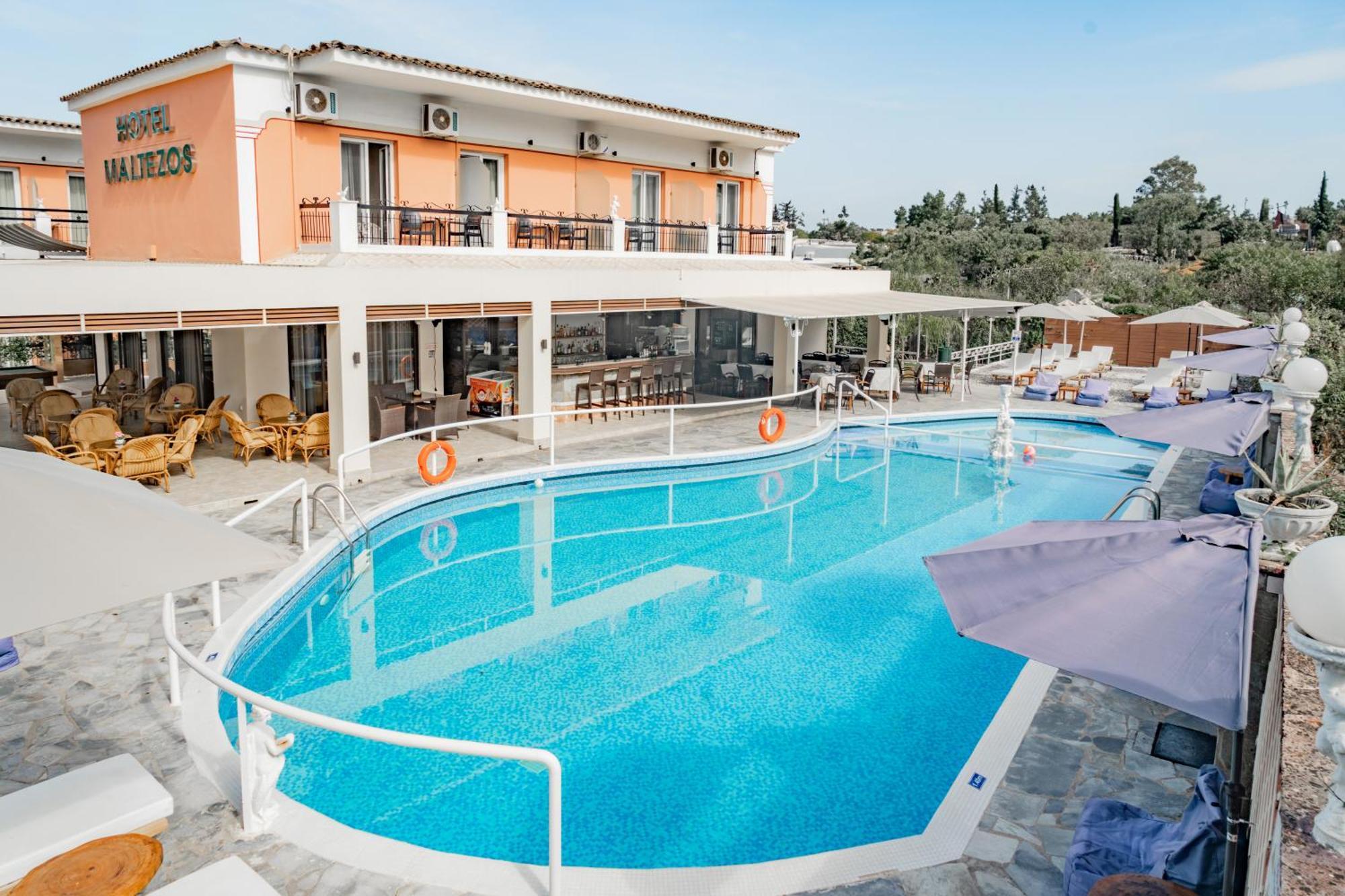 Maltezos Hotel Gouvia Exterior photo